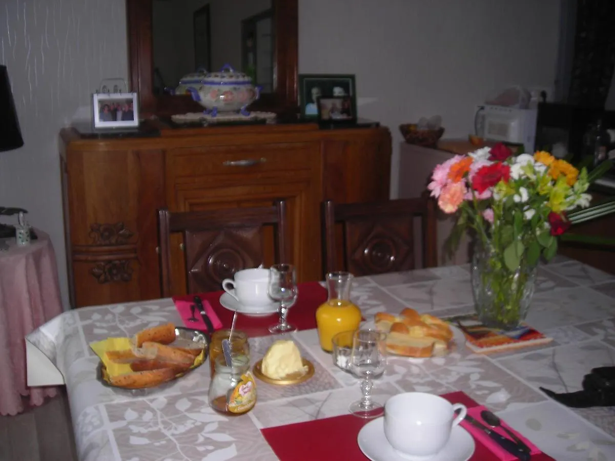 La Cremaillere Chambres D'Hotes Landeleau Bed & Breakfast